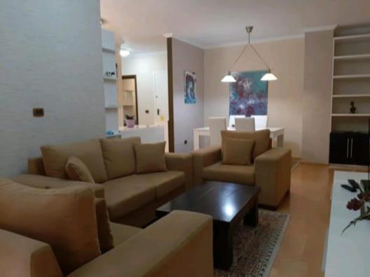Erina Luxury Apartment Тирана Екстериор снимка